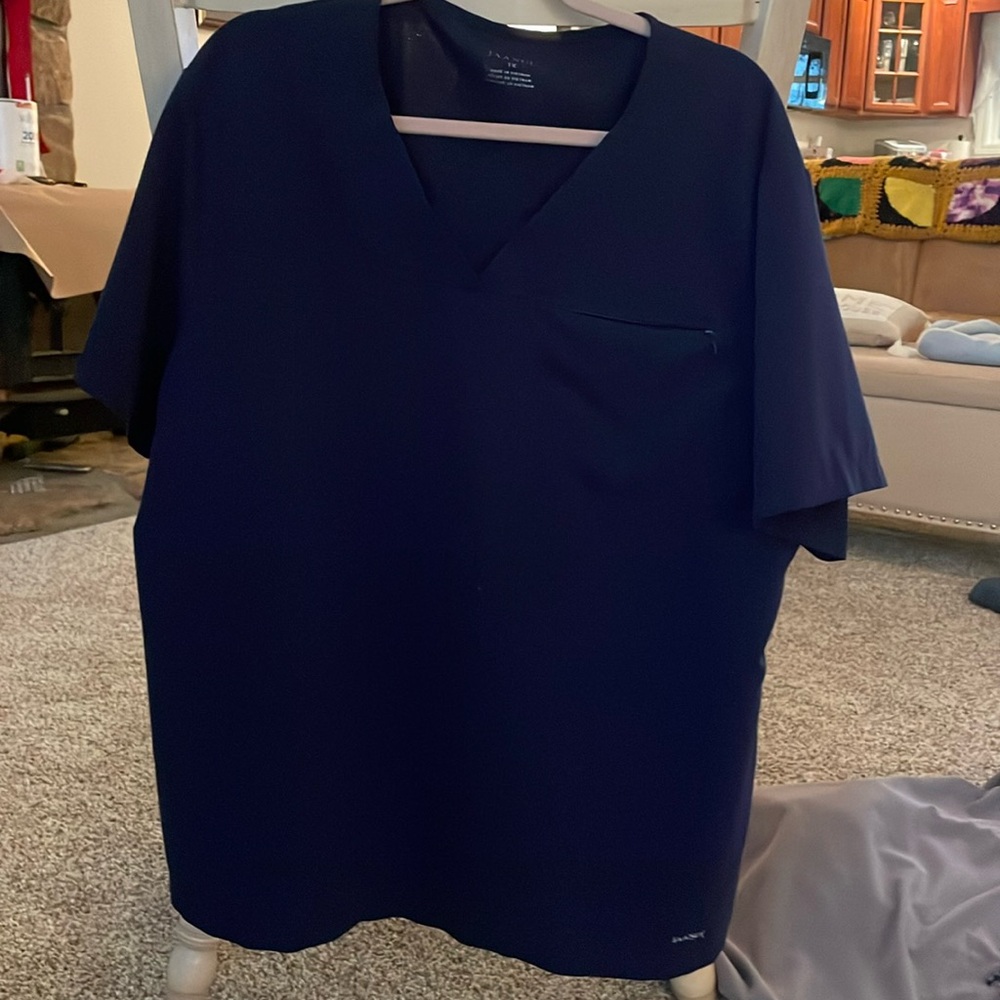 Jaanuu XL Tall dark blue scrub set, no damamge